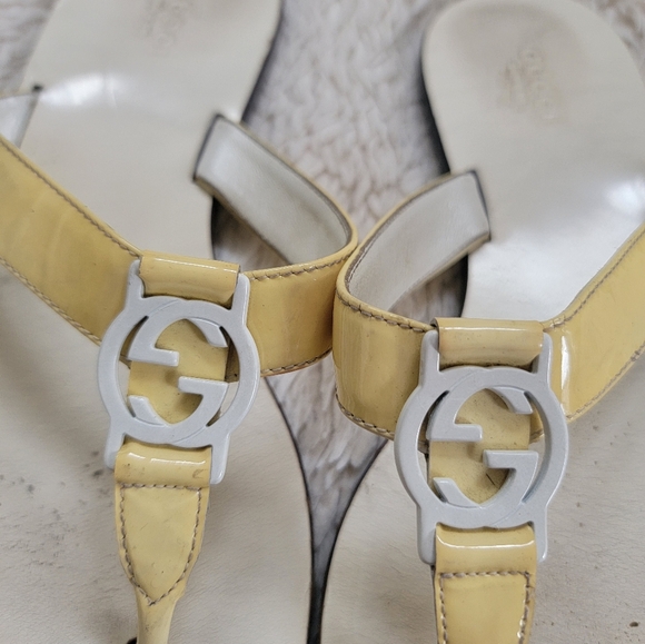 Gucci Patent Leather Thong Sandals - Picture 3 of 7